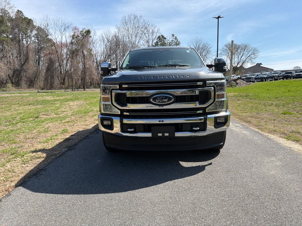2022 Ford F-250SD XLT *** ONE OWNER ** LOW MILES ***