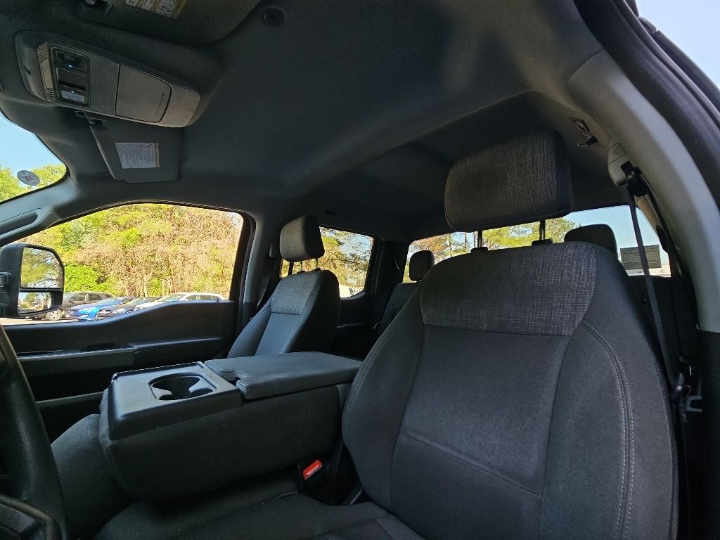 2024 Ford F-350SD XLT DRW *** ONE OWNER ***