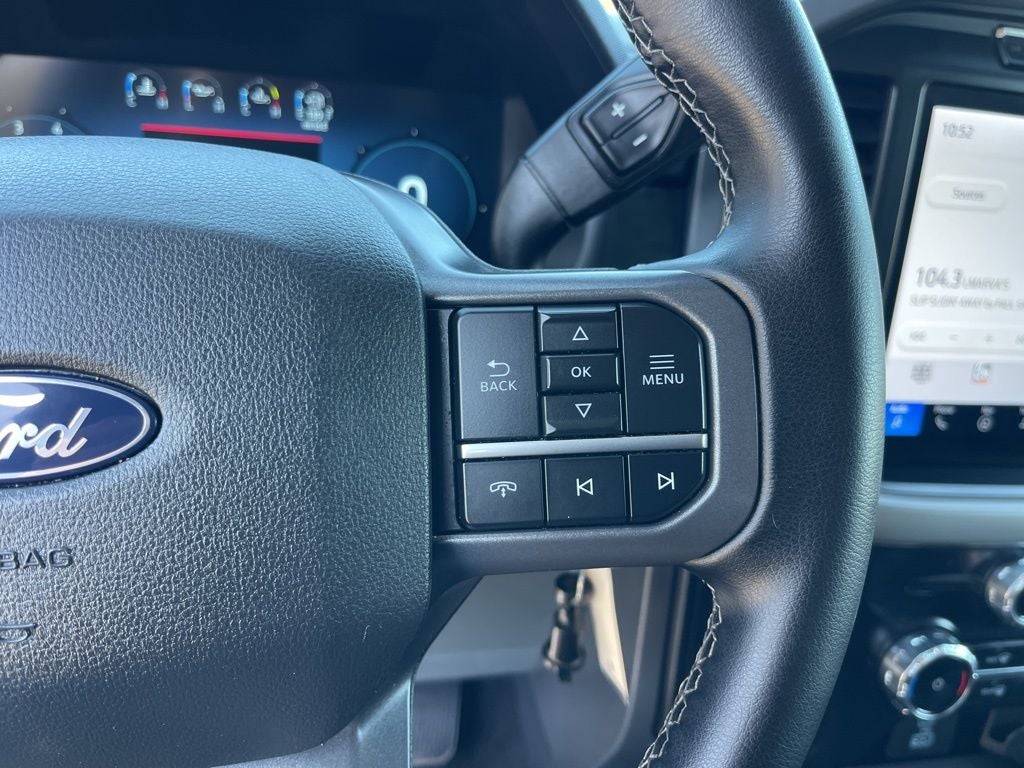 2024 Ford F-150 XLT *** ONE OWNER ***