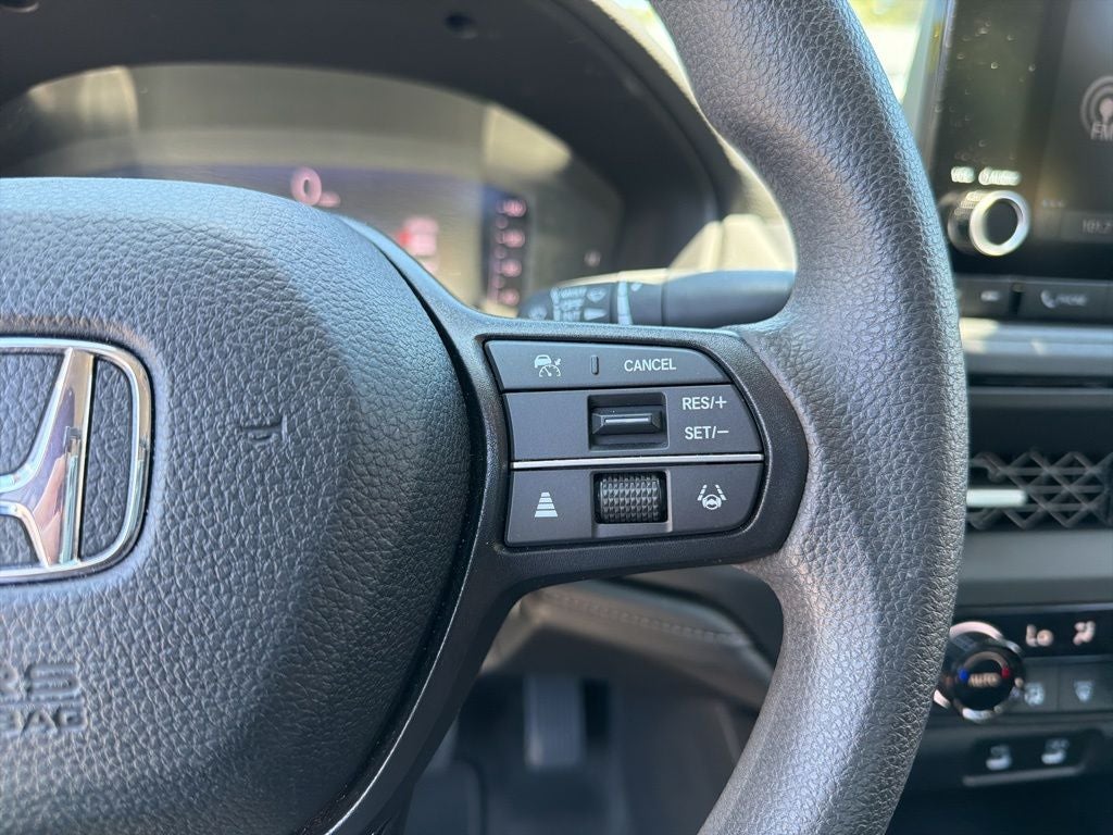 2024 Honda Accord EX *** LOW MILES ** CLEAN TRADE ***
