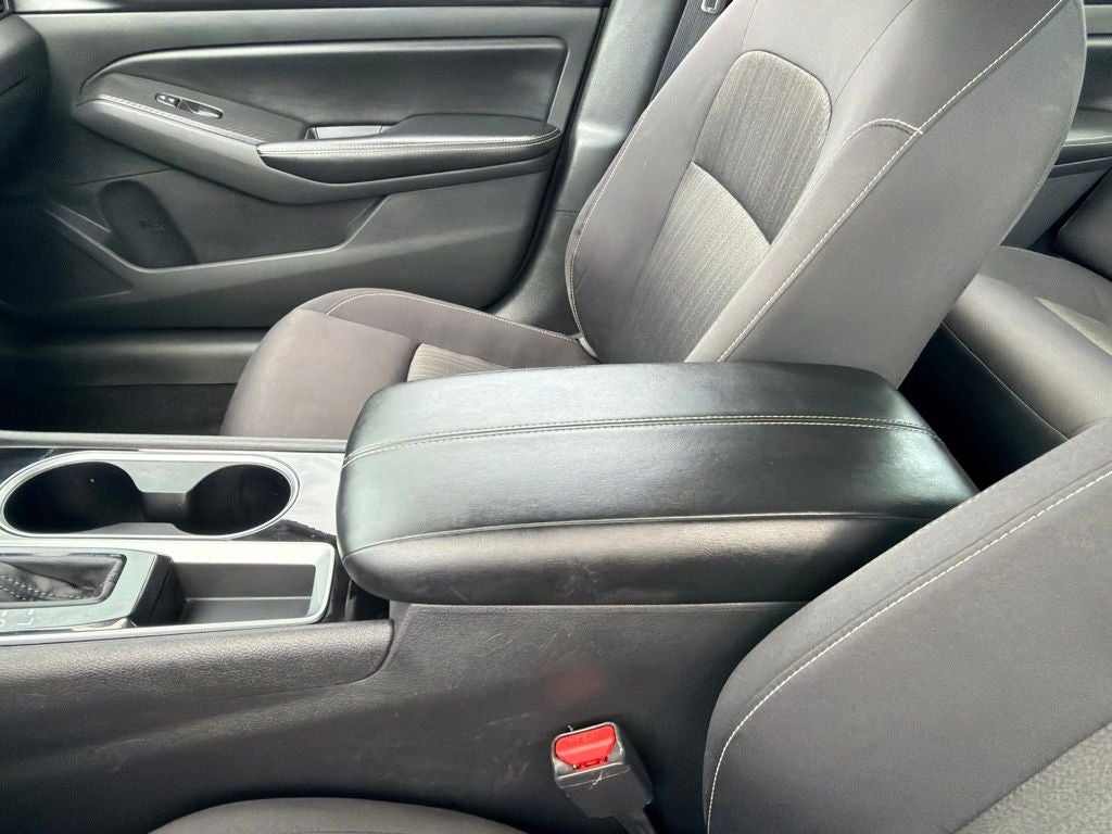 2024 Nissan Altima 2.5 SV *** ONE OWNER ***