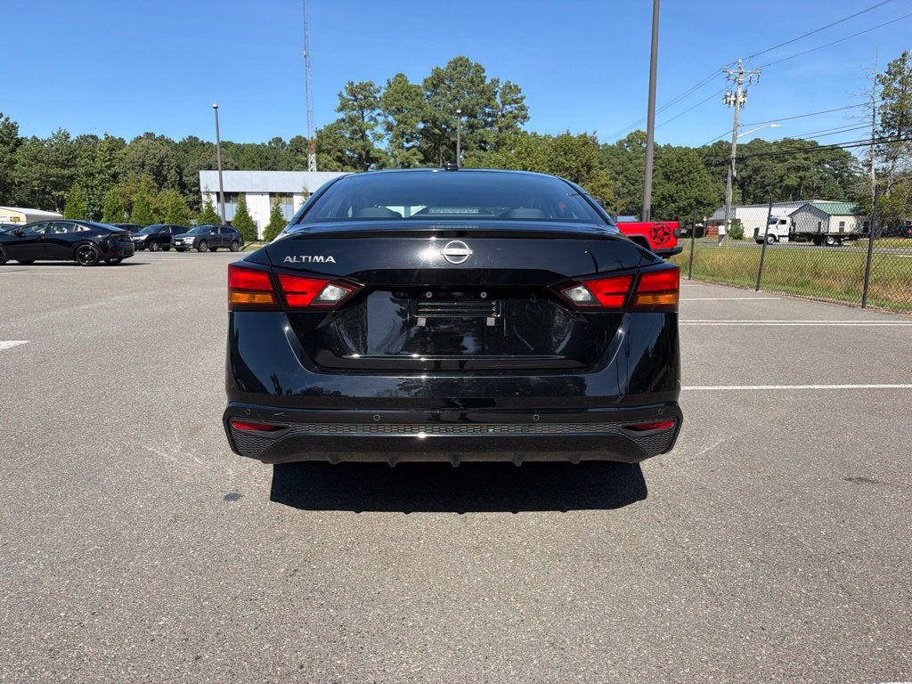 2025 Nissan Altima 2.5 SV