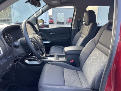2025 Nissan Frontier SV