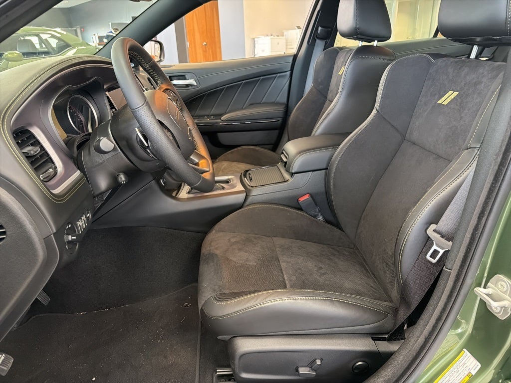 2023 Dodge Charger R/T Scat Pack Widebody *RARE LOW MILEAGE*