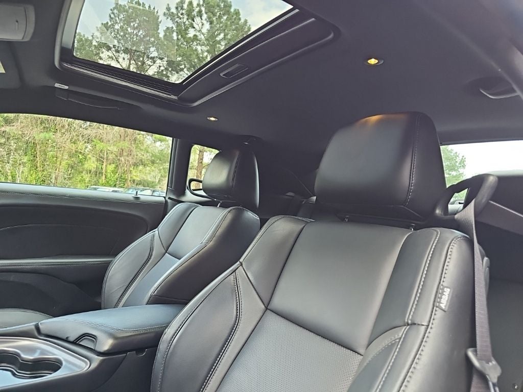 2023 Dodge Challenger SXT *** ONE OWNER ** CLEAN TRADE ***
