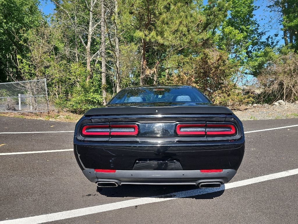 2018 Dodge Challenger R/T *** ONE OWNER ** CLEAN TRADE ***