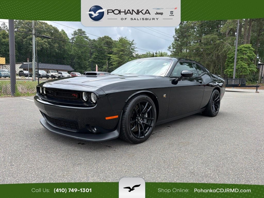 2022 Dodge Challenger R/T Scat Pack *** CLEAN TRADE ** LOW MILES ****