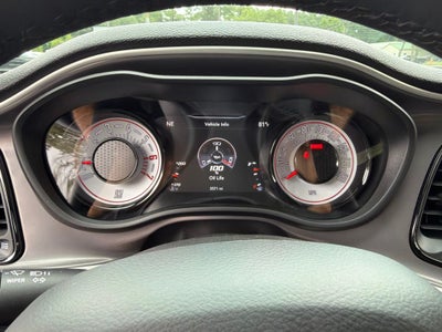 2022 Dodge Challenger R/T Scat Pack *** CLEAN TRADE ** LOW MILES ****