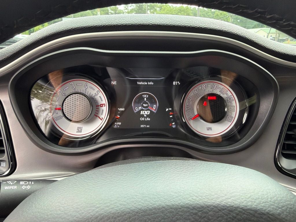 2022 Dodge Challenger R/T Scat Pack *** CLEAN TRADE ** LOW MILES ****