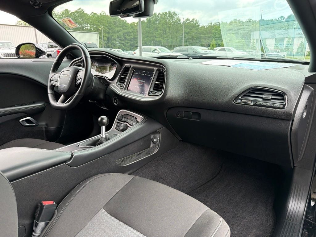 2022 Dodge Challenger R/T Scat Pack *** CLEAN TRADE ** LOW MILES ****