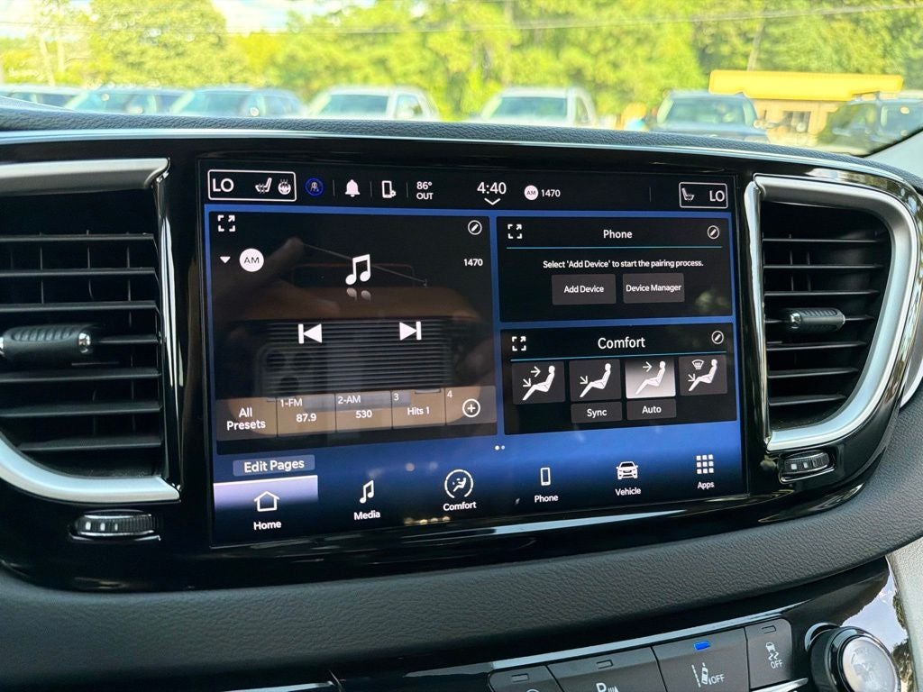 2024 Chrysler Pacifica Touring L