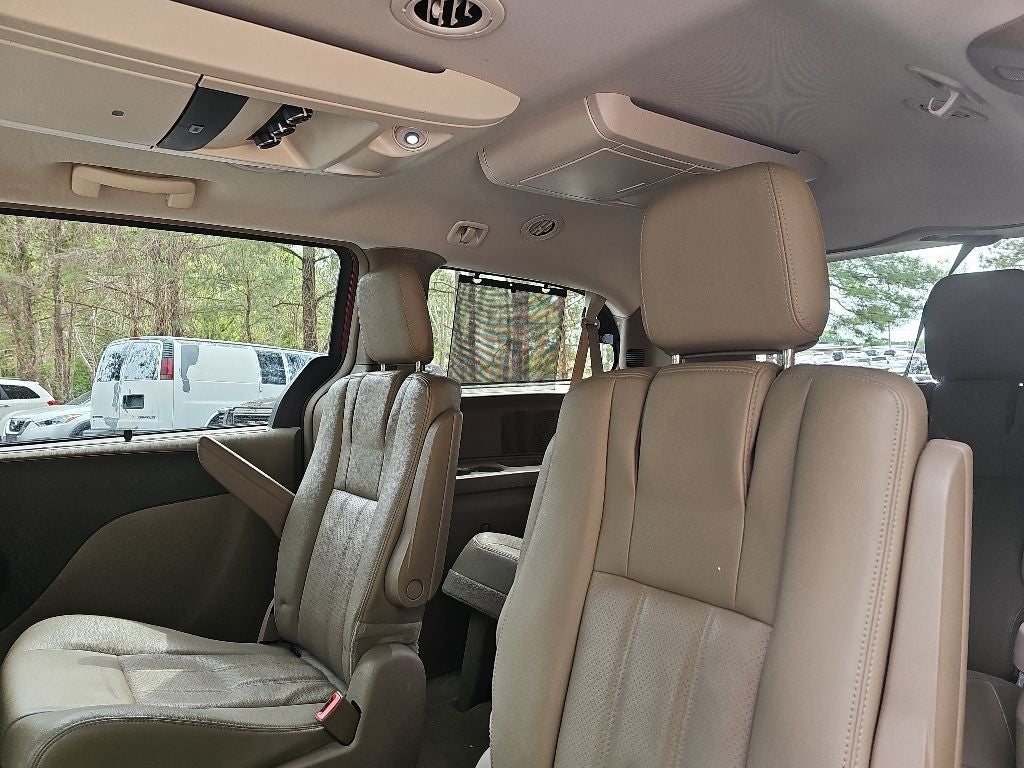 2016 Chrysler Town & Country Touring-L *** CLEAN TRADE ***