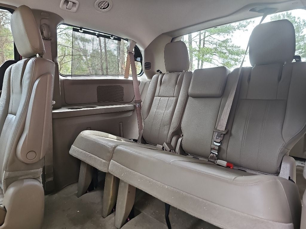2016 Chrysler Town & Country Touring-L *** CLEAN TRADE ***