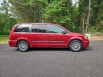 2016 Chrysler Town & Country Touring-L *** CLEAN TRADE ***