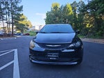 2025 Chrysler Voyager LX *** ONE OWNER ***