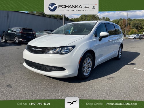 2023 Chrysler Voyager LX