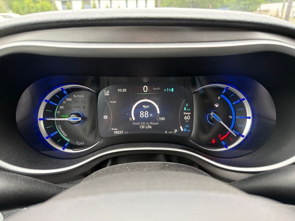 2024 Chrysler Pacifica Hybrid Select