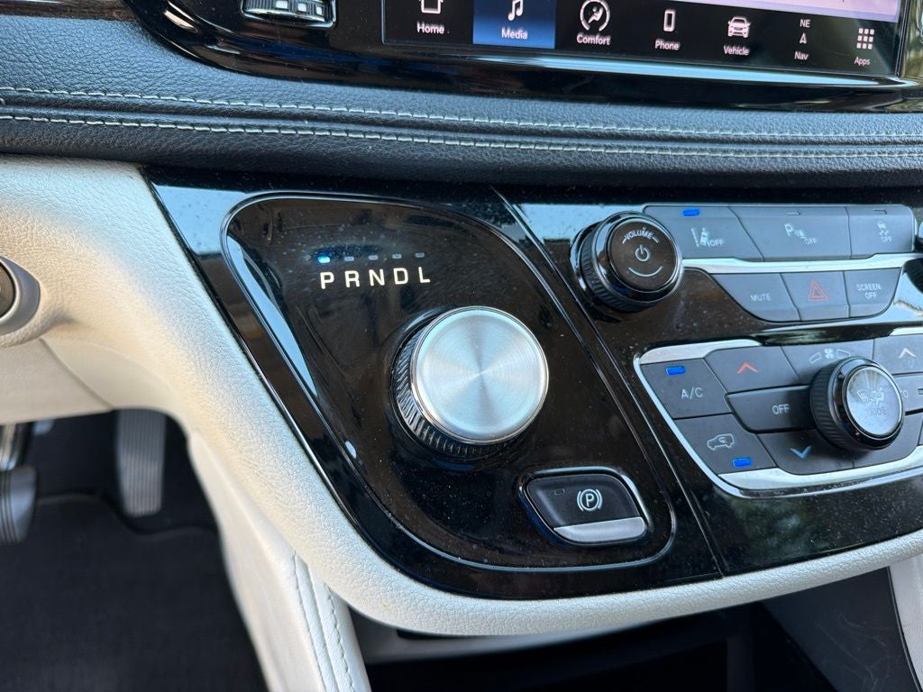 2023 Chrysler Pacifica Hybrid Limited