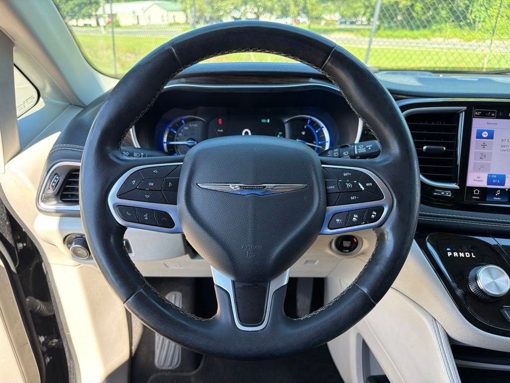 2023 Chrysler Pacifica Hybrid Limited