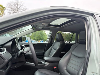 2023 Toyota RAV4 XLE Premium