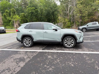 2023 Toyota RAV4 XLE Premium