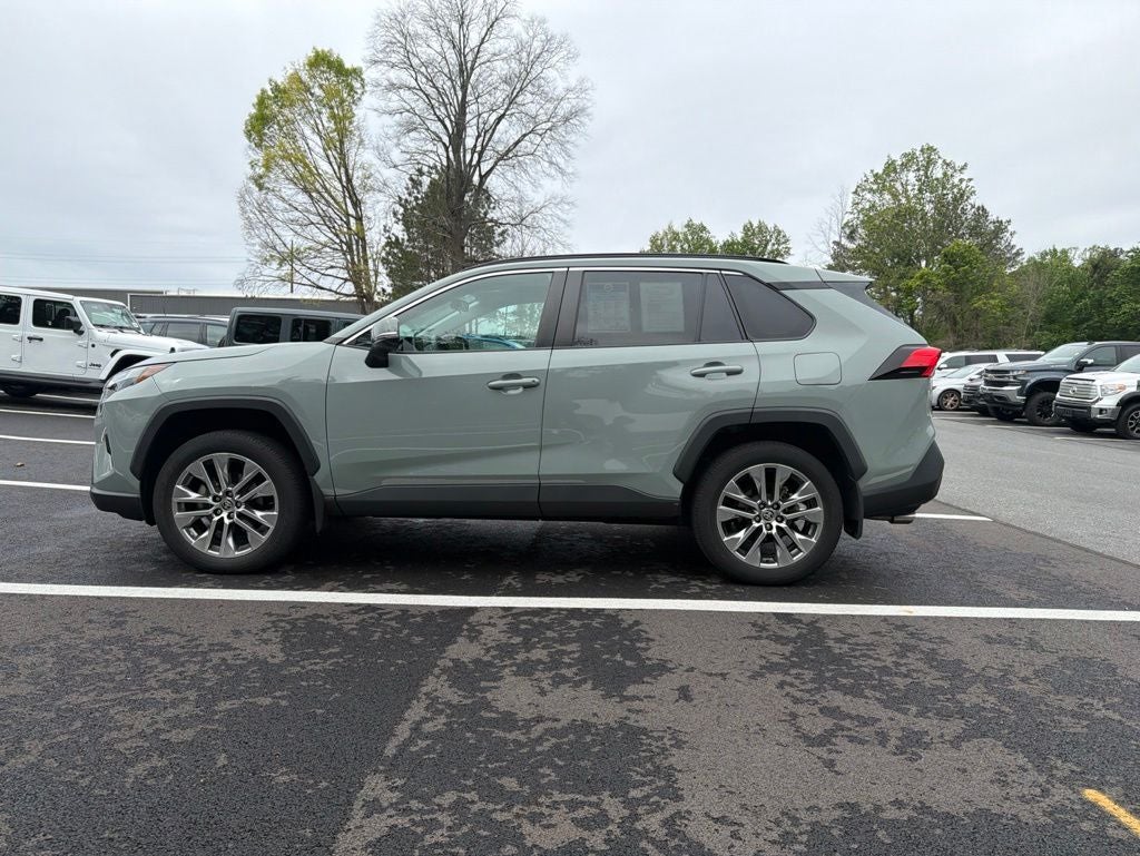 2023 Toyota RAV4 XLE Premium