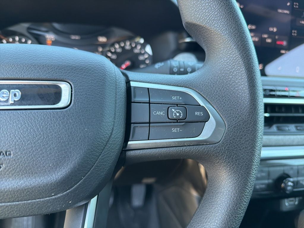 2024 Jeep Compass Sport *** ONE OWNER ** LOW MILES ***