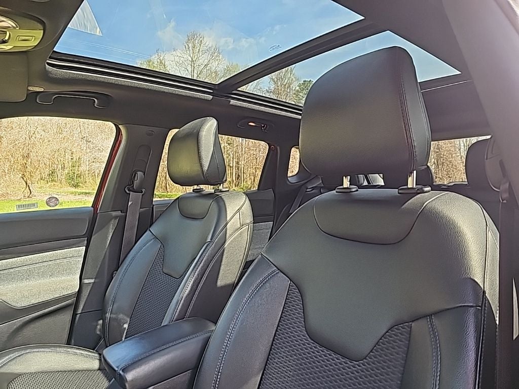 2025 Jeep Compass Latitude **** ONE OWNER ****