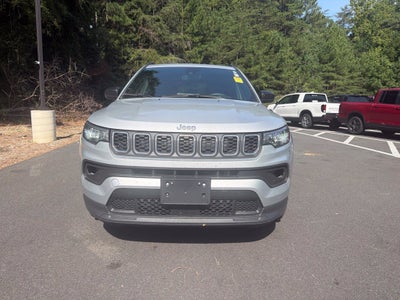 2024 Jeep Compass Latitude Lux