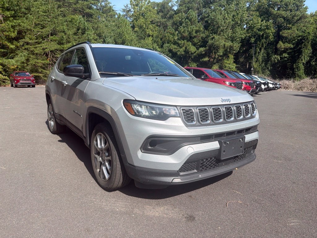 2024 Jeep Compass Latitude Lux