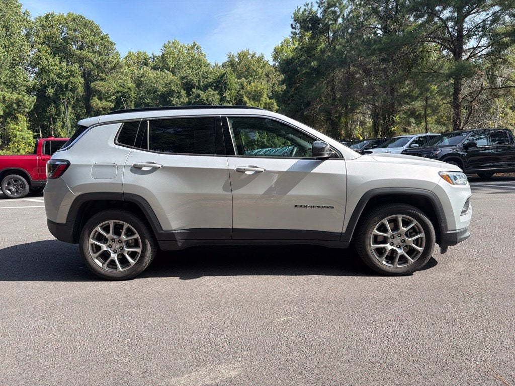 2024 Jeep Compass Latitude Lux