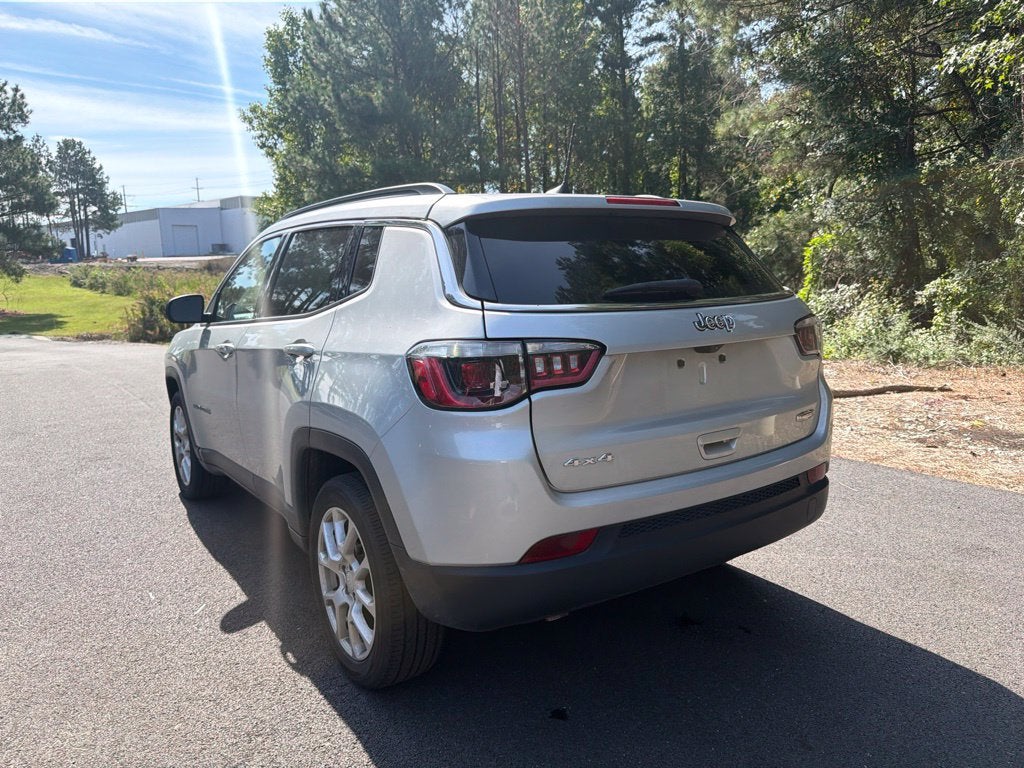 2024 Jeep Compass Latitude Lux