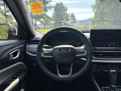 2024 Jeep Compass Latitude Lux