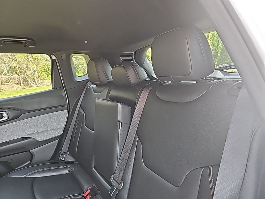 2024 Jeep Compass Latitude Lux **** ONE OWNER ** LOW MILES ****