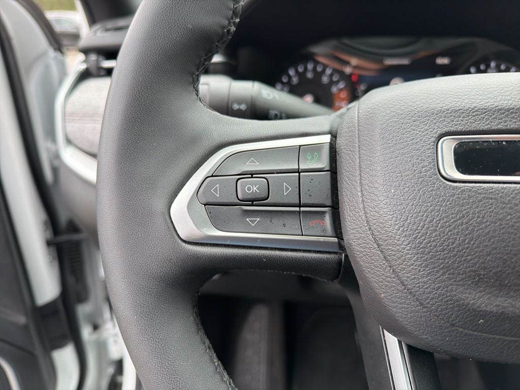 2024 Jeep Compass Latitude Lux **** ONE OWNER ** LOW MILES ****