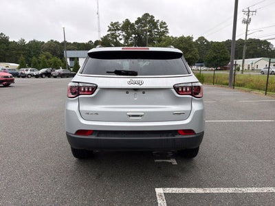 2024 Jeep Compass Latitude Lux