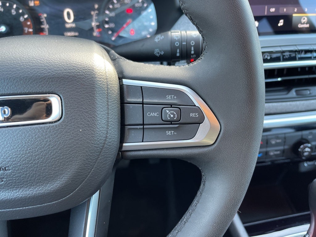 2024 Jeep Compass Latitude Lux