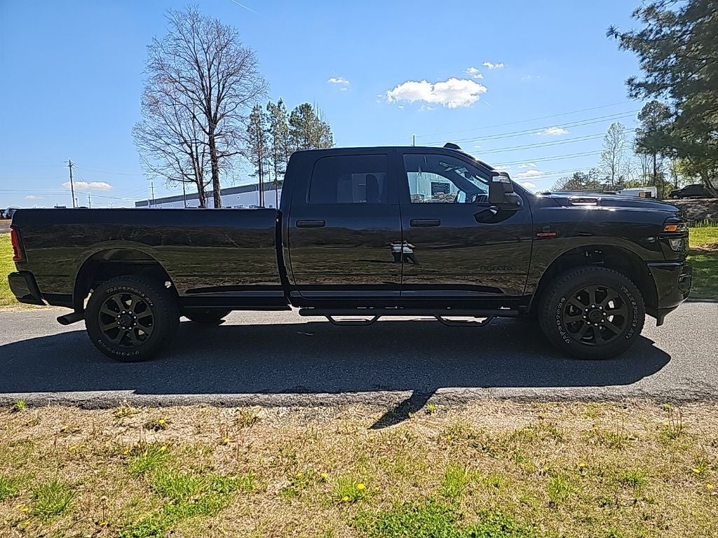 2025 RAM 3500 Big Horn **** ONE OWNER ****