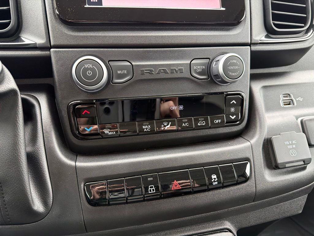 2025 RAM ProMaster 1500 Low Roof