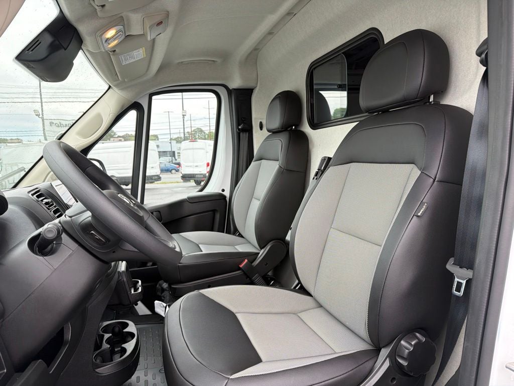 2025 RAM ProMaster 1500 Low Roof