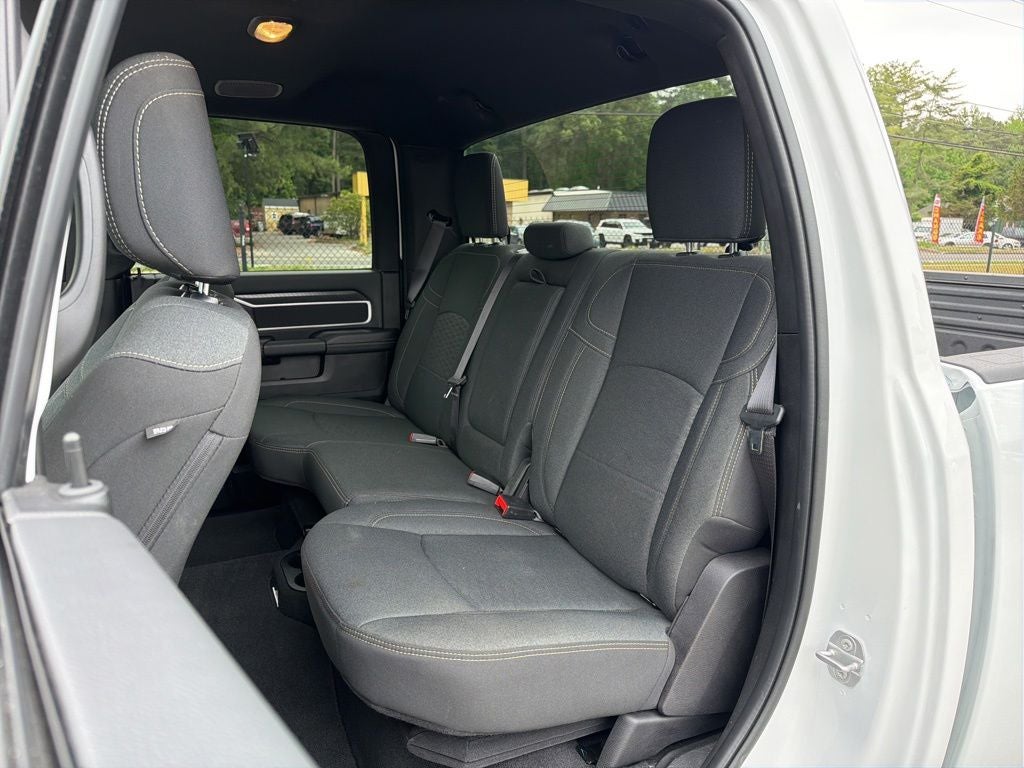 2025 RAM 2500 Big Horn *** LIFTED AND LEVELED ** 35" TIRES ***