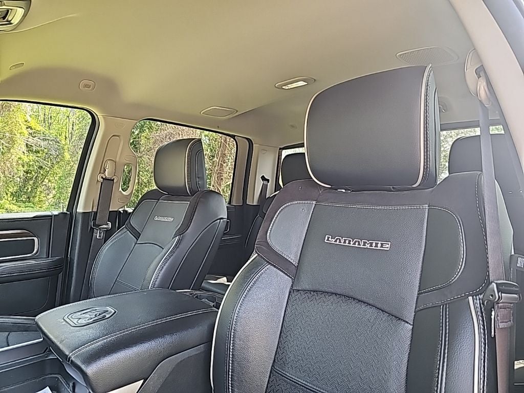2024 RAM 2500 Laramie **** ONE OWNER ** LOW MILES ****