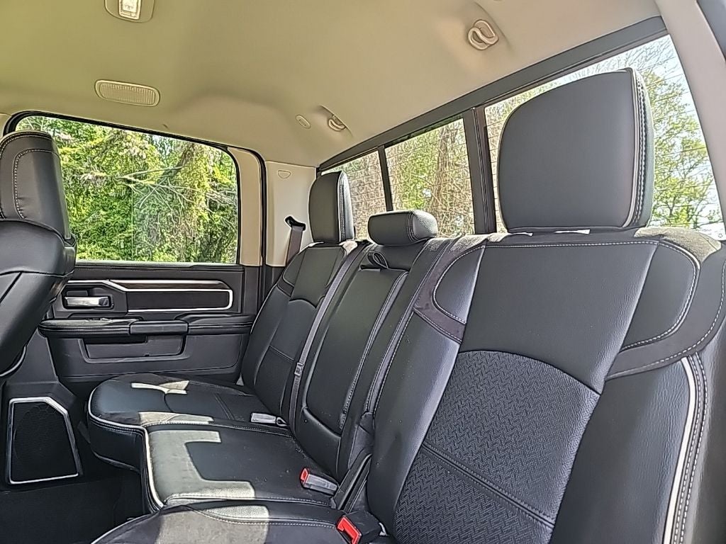 2024 RAM 2500 Laramie **** ONE OWNER ** LOW MILES ****