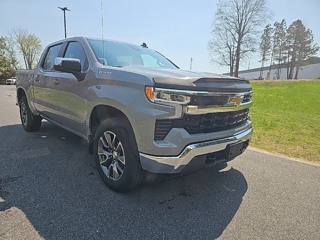 2024 Chevrolet Silverado 1500 LT *** ONE OWNER ***