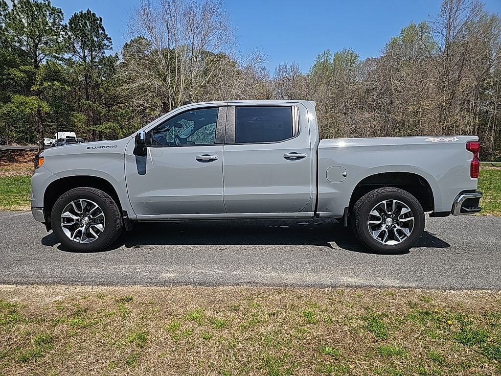 2024 Chevrolet Silverado 1500 LT *** ONE OWNER ***