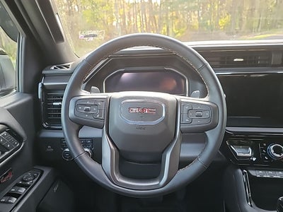 2025 GMC Sierra 1500 AT4 *** ONE OWNER ** LOW MILES ****