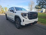 2025 GMC Sierra 1500 AT4 *** ONE OWNER ** LOW MILES ****