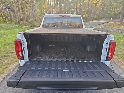 2025 GMC Sierra 1500 AT4 *** ONE OWNER ** LOW MILES ****