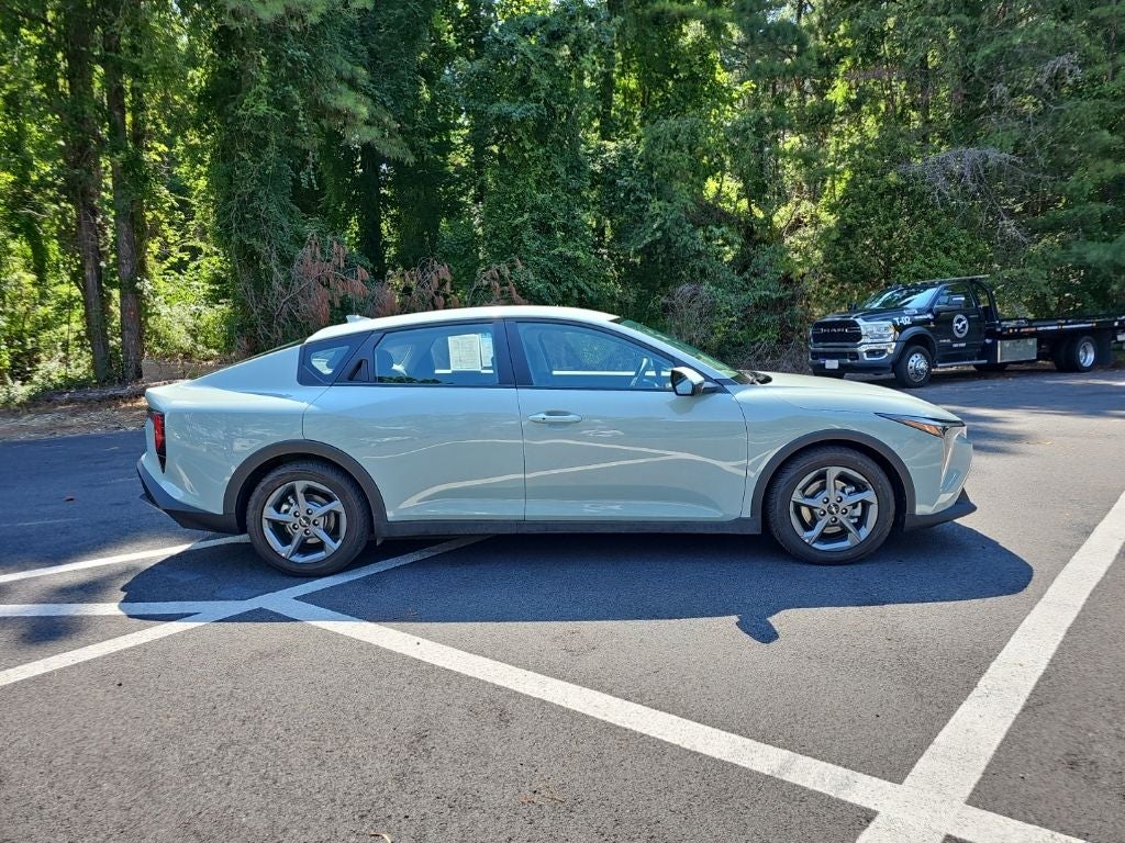 2025 Kia K4 LXS *** ONE OWNER ***