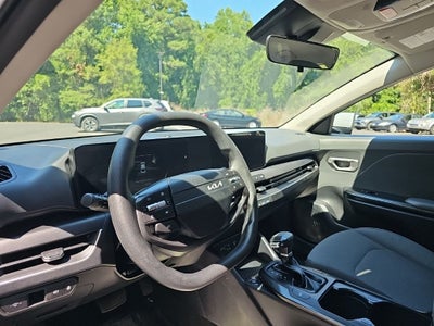 2025 Kia K4 LXS *** ONE OWNER ***